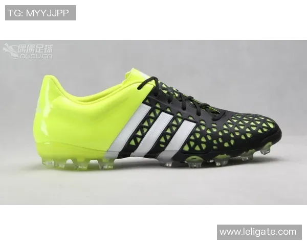 阿迪达斯足球鞋的不同系列特点与选择指南解析